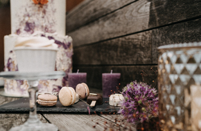 Purple Wedding by Lisa & Andreas Photography